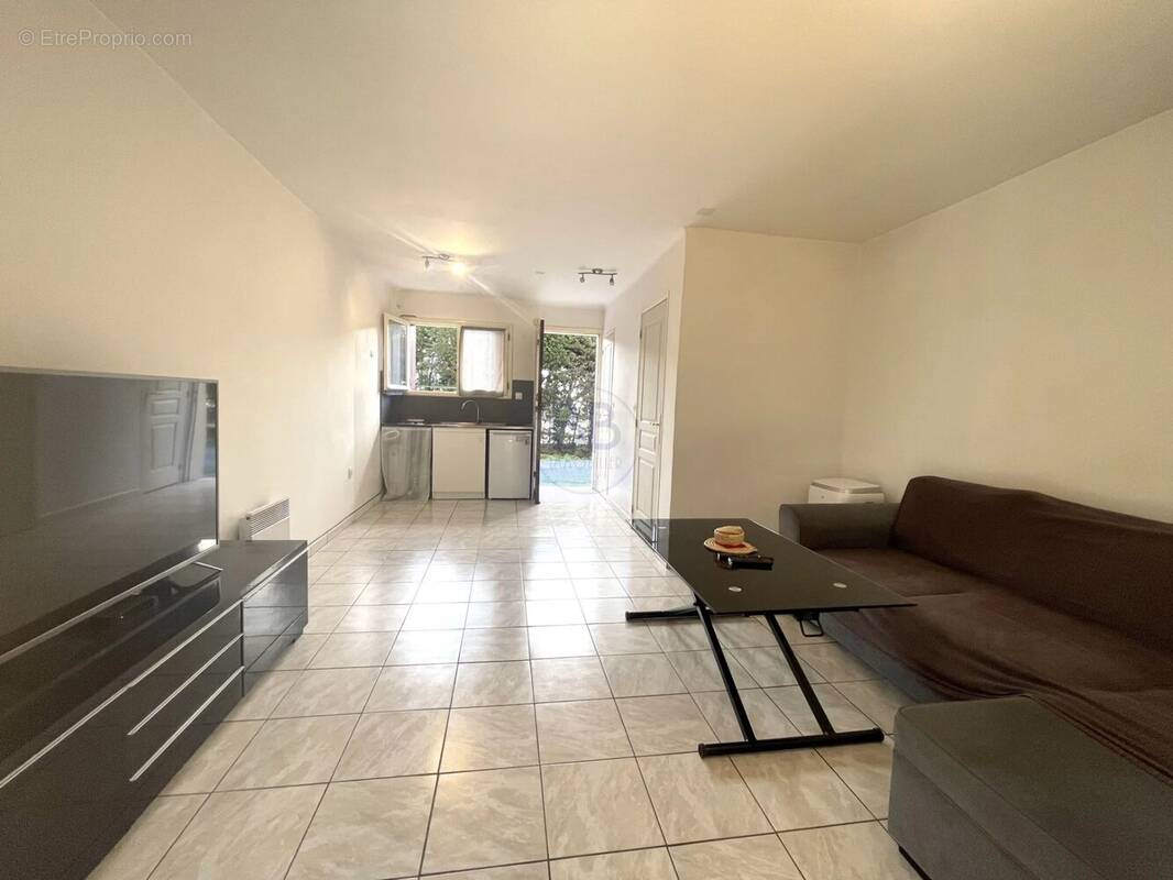 Appartement à SAINT-RAPHAEL
