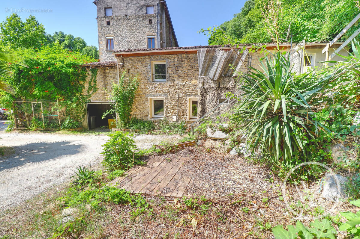 Maison à PORTES-LES-VALENCE