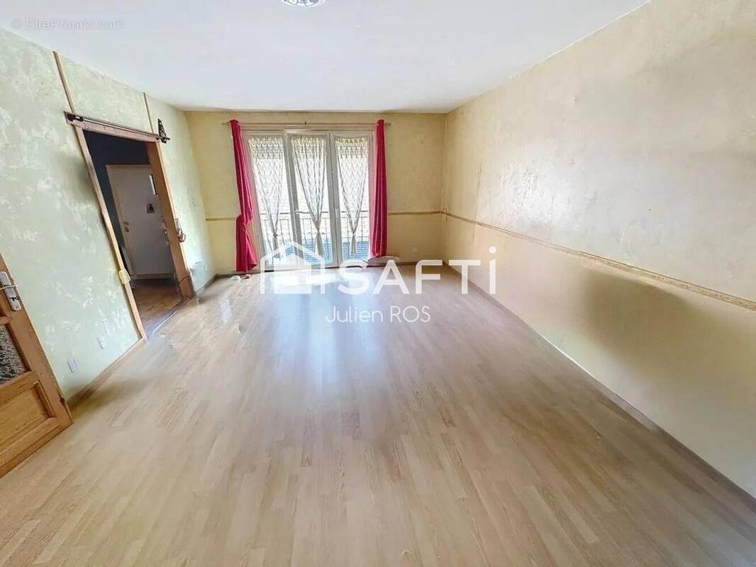 Photo 1 - Maison à VILLENEUVE-LES-BEZIERS