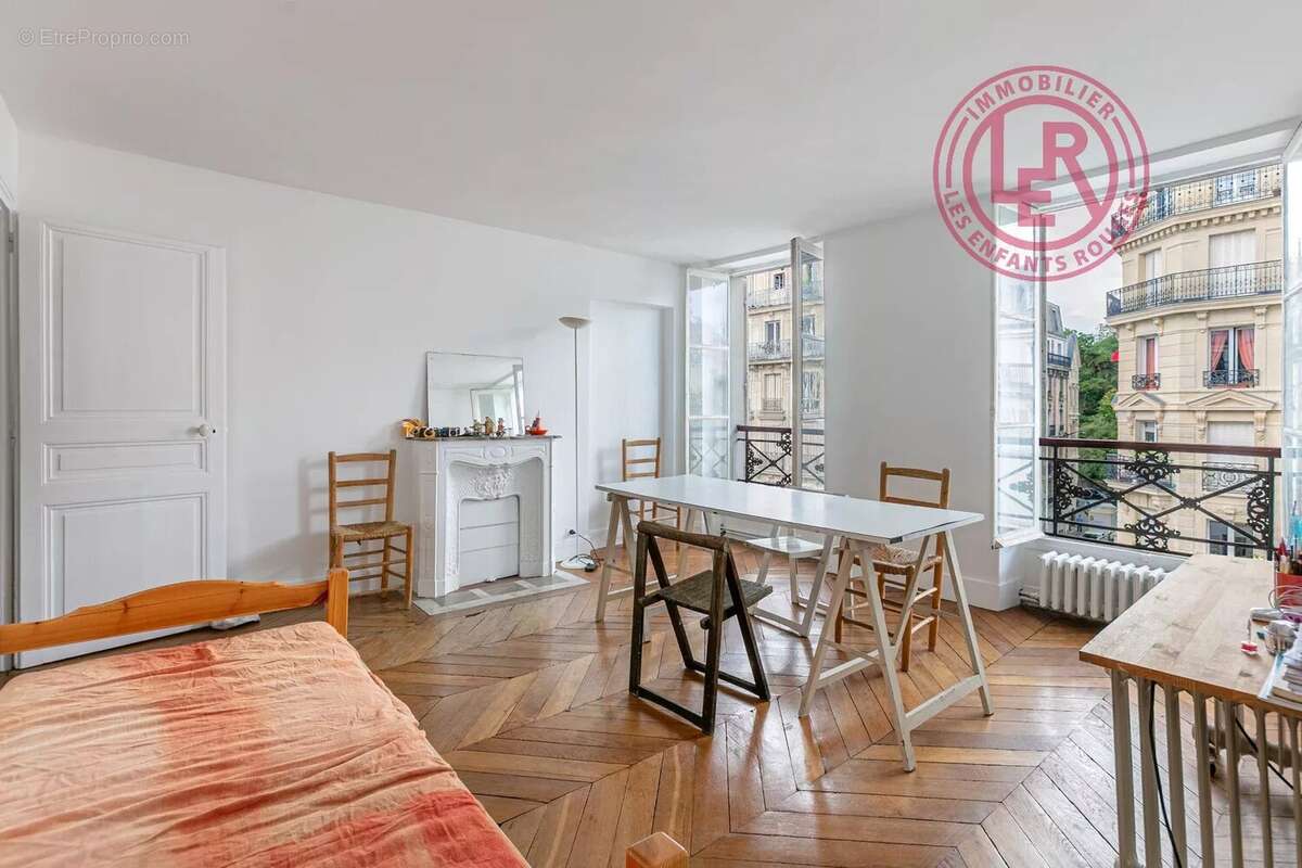 Appartement à PARIS-5E