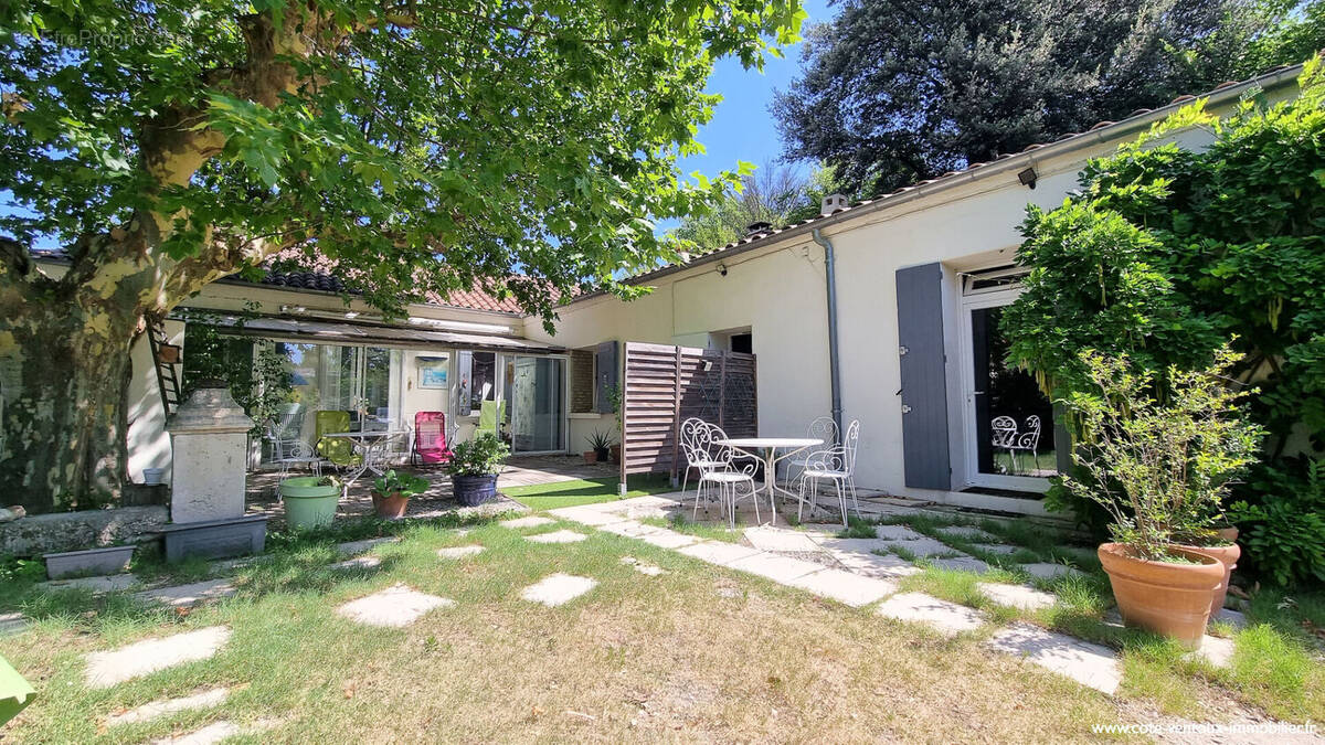 Maison à LORIOL-DU-COMTAT