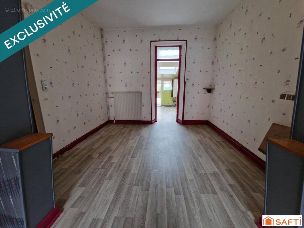 Photo 1 - Maison à JOUDREVILLE