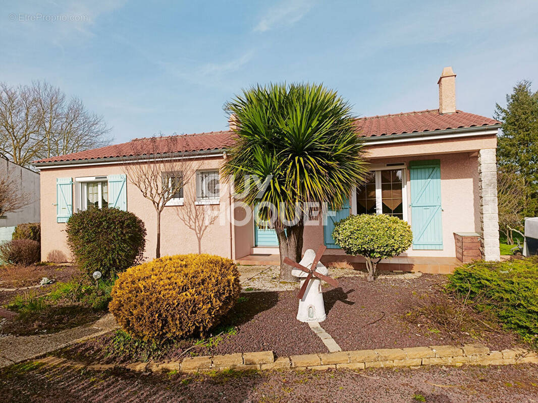 Maison à L&#039;HERMENAULT
