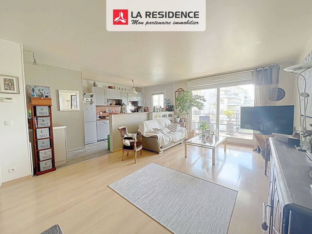 Appartement à MONTIGNY-LE-BRETONNEUX