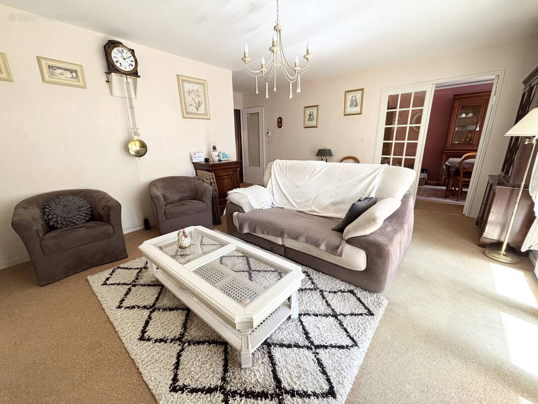 Appartement à LA RICHE