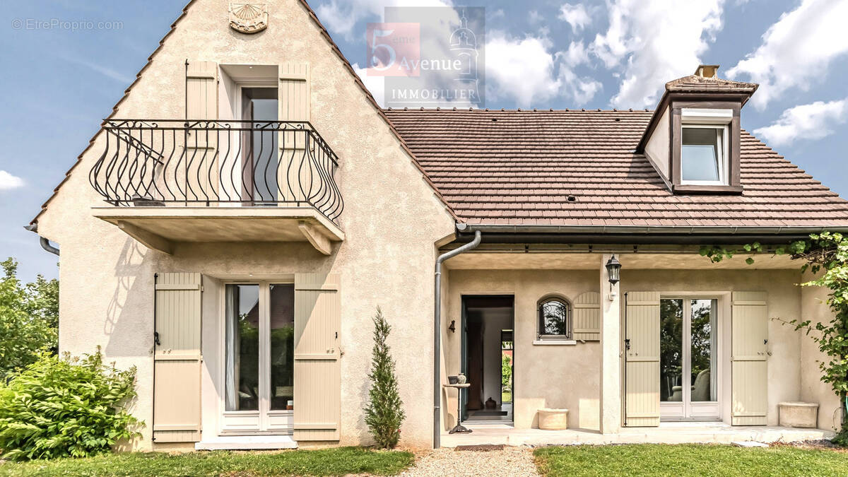 Maison à SENLIS