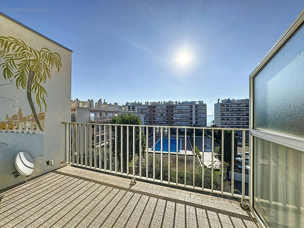 Appartement à ROQUEBRUNE-CAP-MARTIN