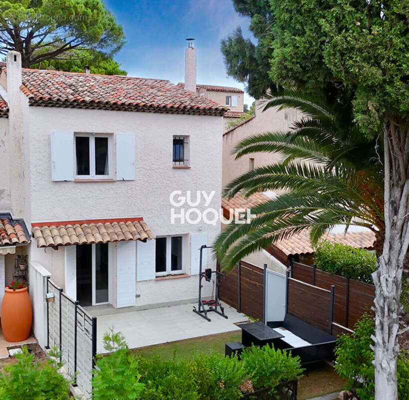 Maison à MOUGINS