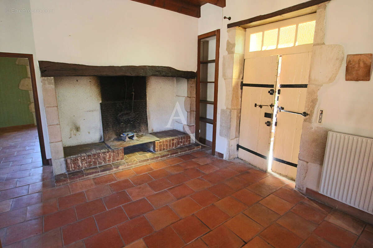 Maison à PRAYSSAC