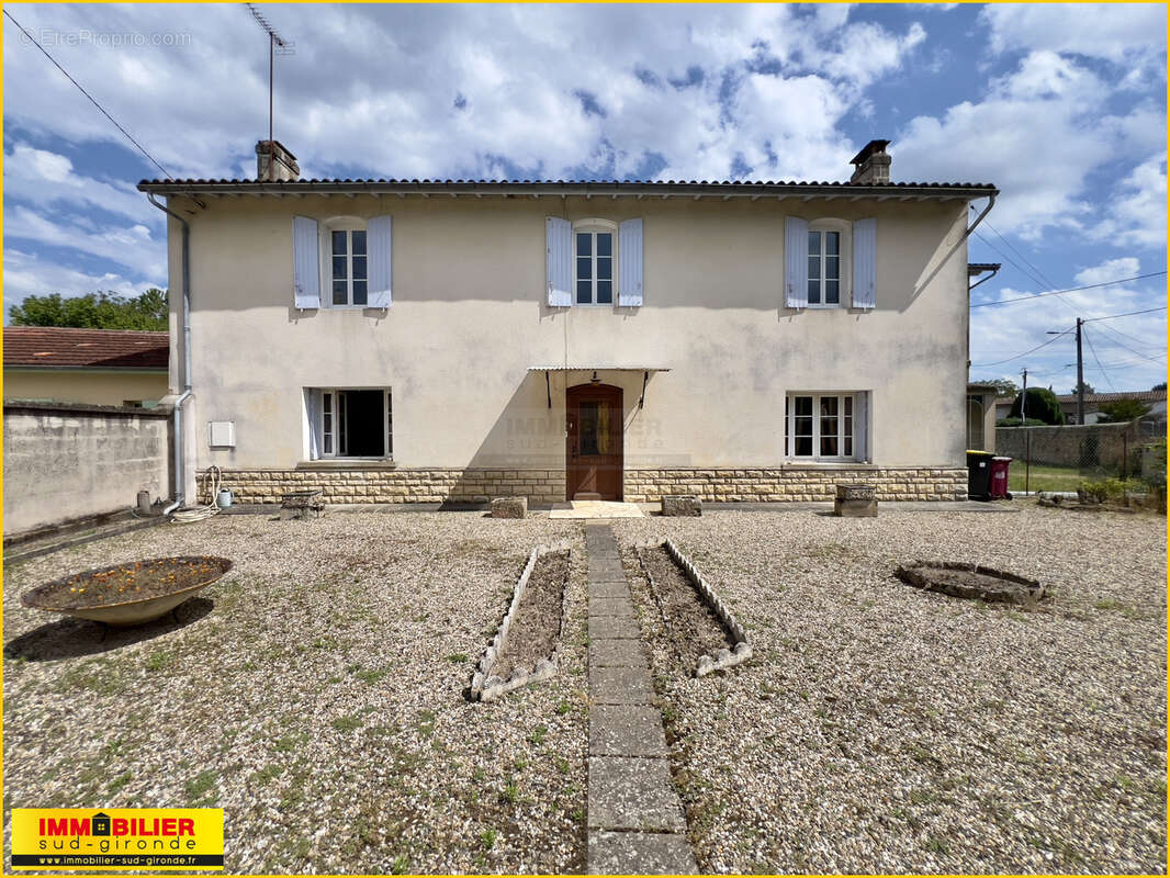 Maison à CERONS