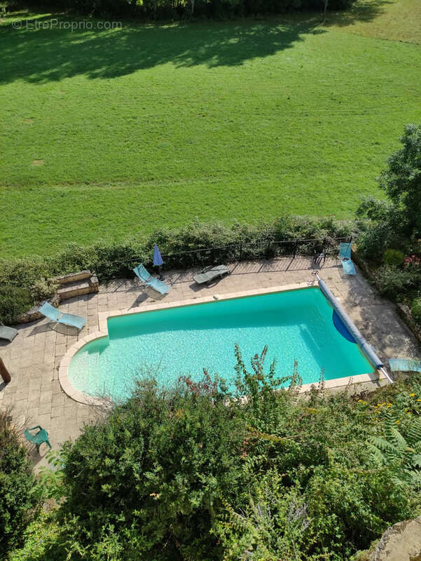 Maison à CAMPAGNAC-LES-QUERCY