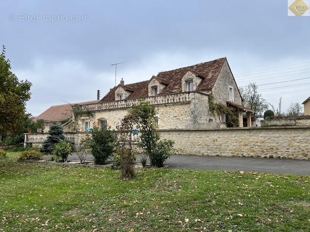 Maison à VICQ-SUR-GARTEMPE