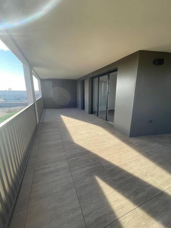 Photo 1 - Appartement à MAUGUIO