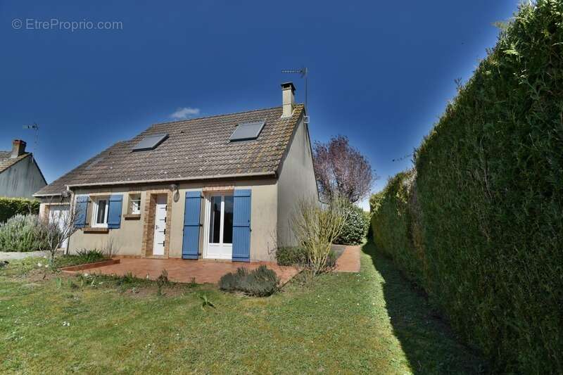 Maison à SOURS