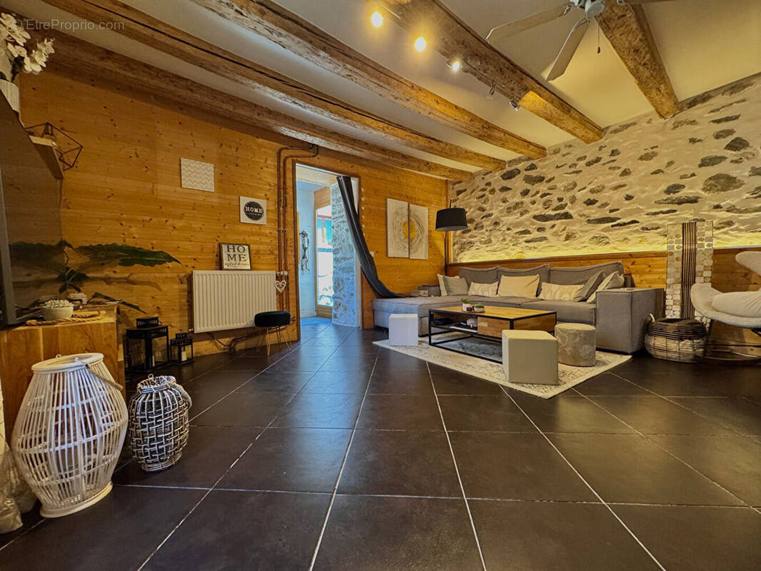 Maison à LA LECHERE