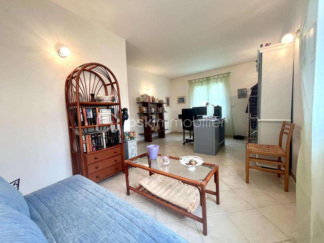 Maison à CLERMONT-L&#039;HERAULT