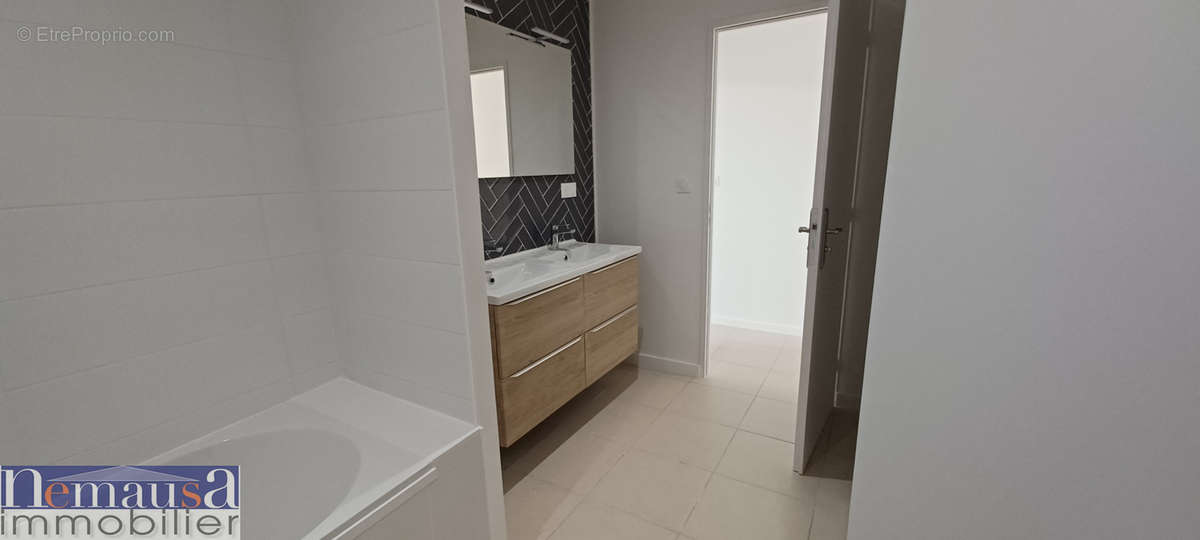 Appartement à VAUVERT
