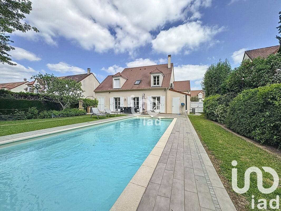 Photo 1 - Maison à SAINT-PIERRE-DU-PERRAY