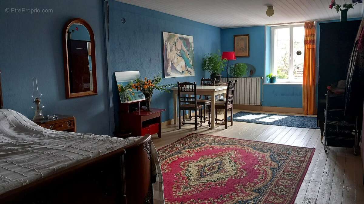 Maison à FRESNES-SUR-APANCE