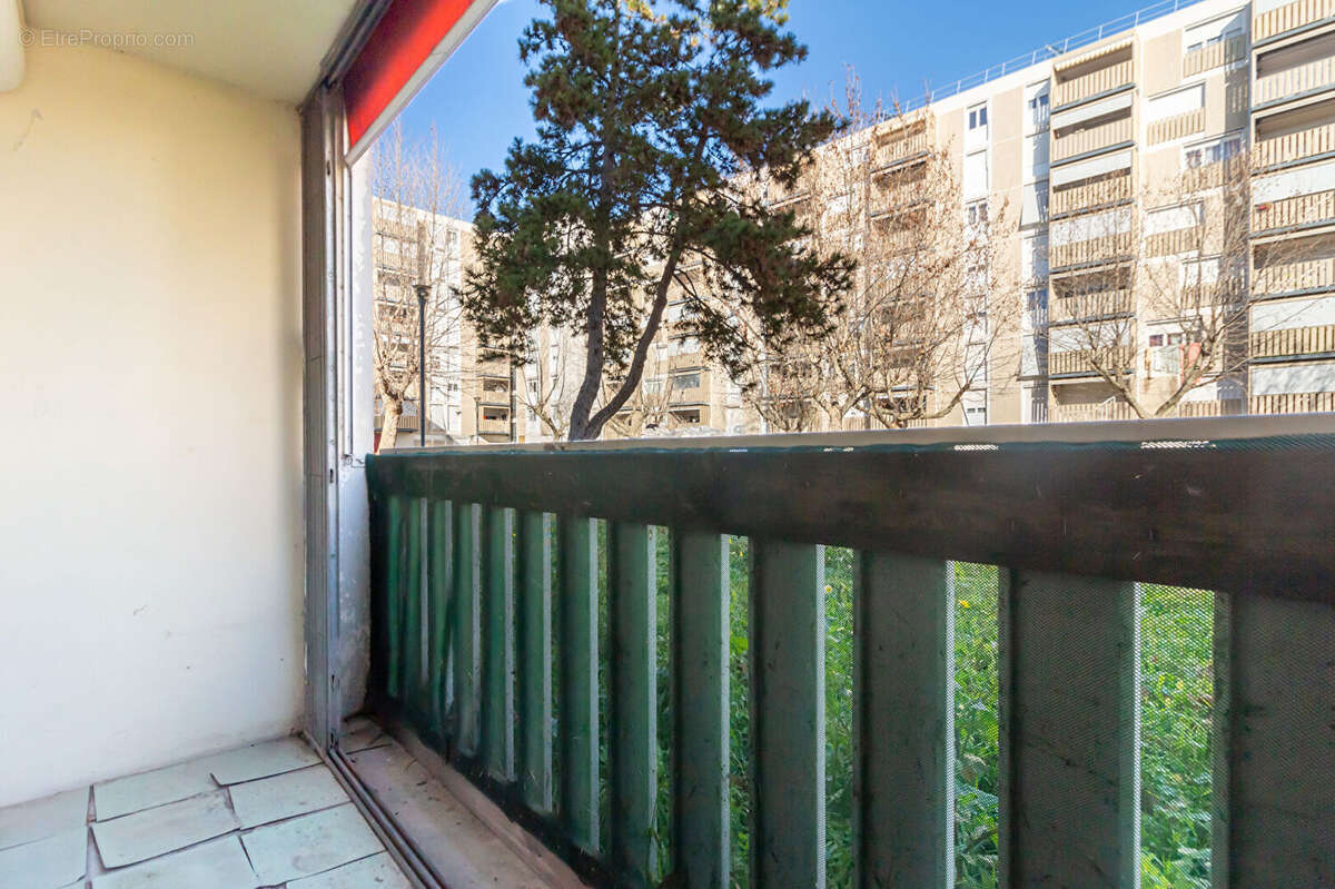 Appartement à VITROLLES