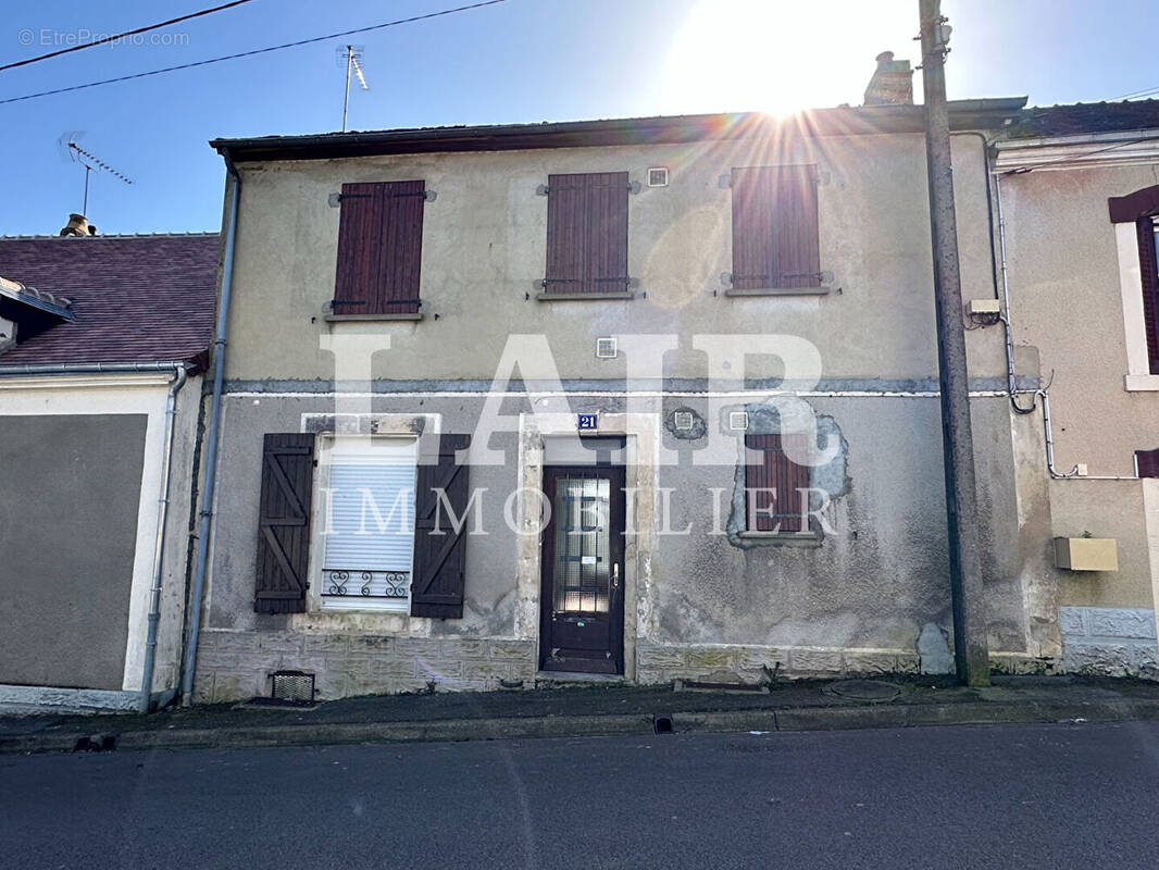 Maison à MAMERS