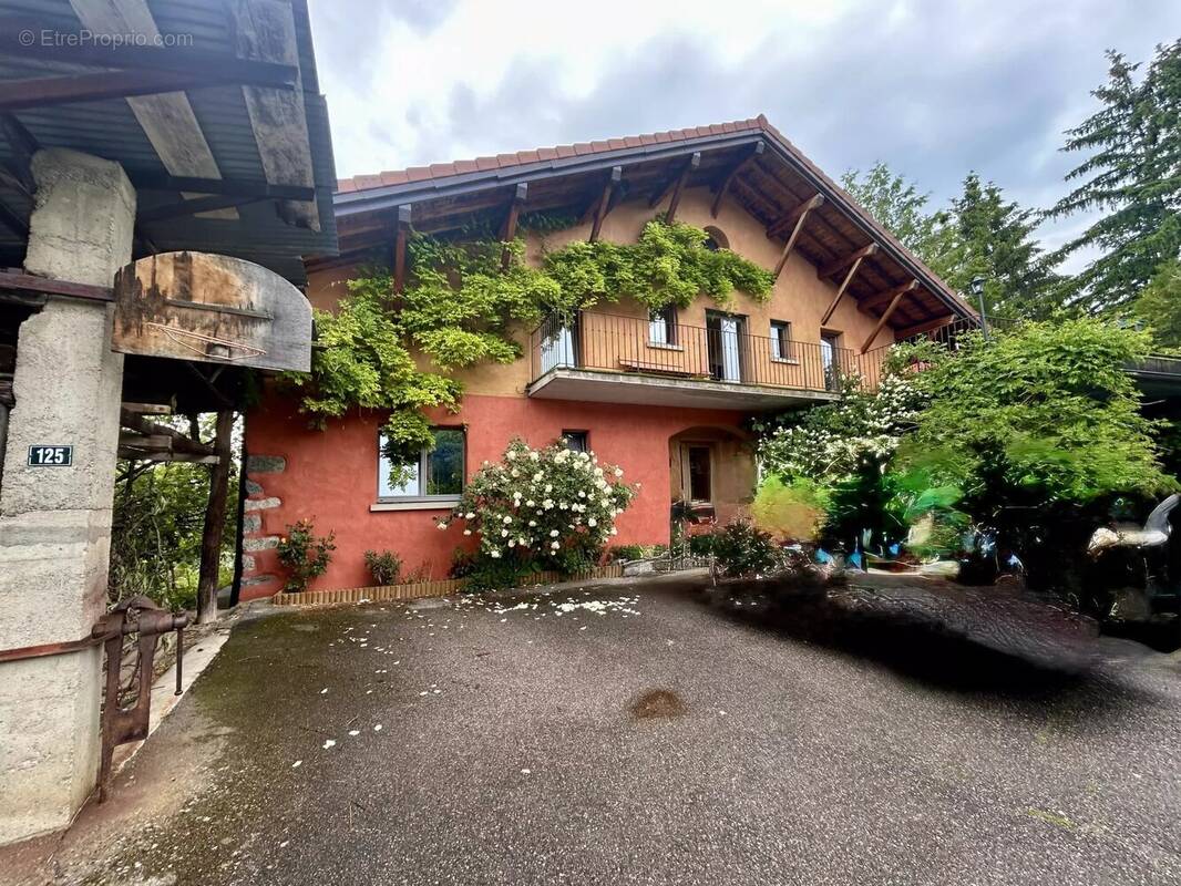 Maison à MARIN