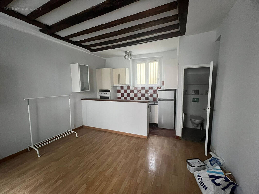 Appartement à PARIS-7E
