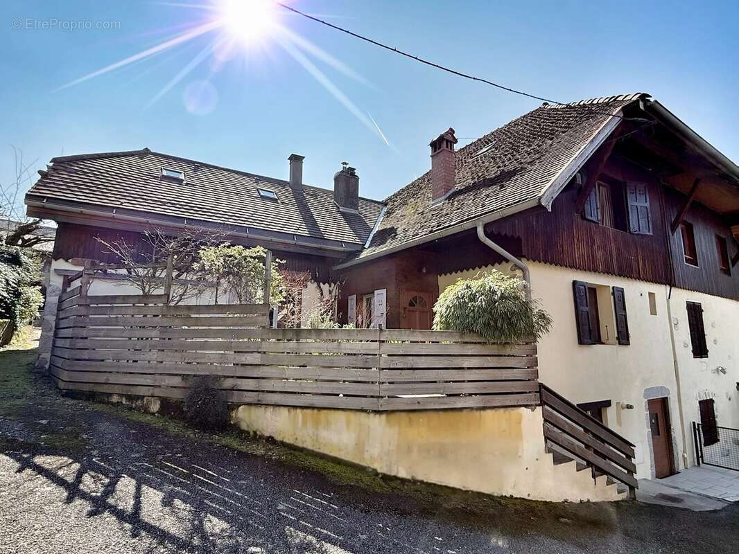 Maison à VEYRIER-DU-LAC
