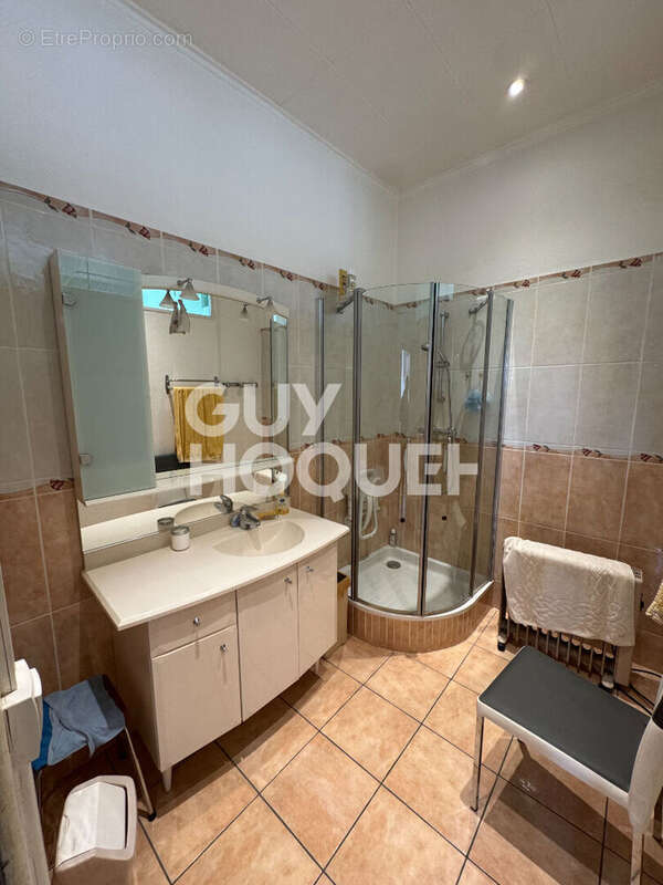Appartement à LYON-1E