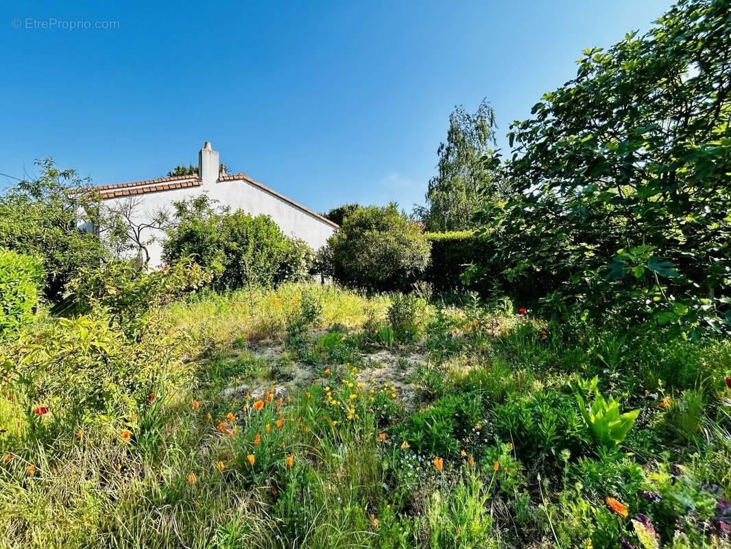 Maison à BOUGUENAIS