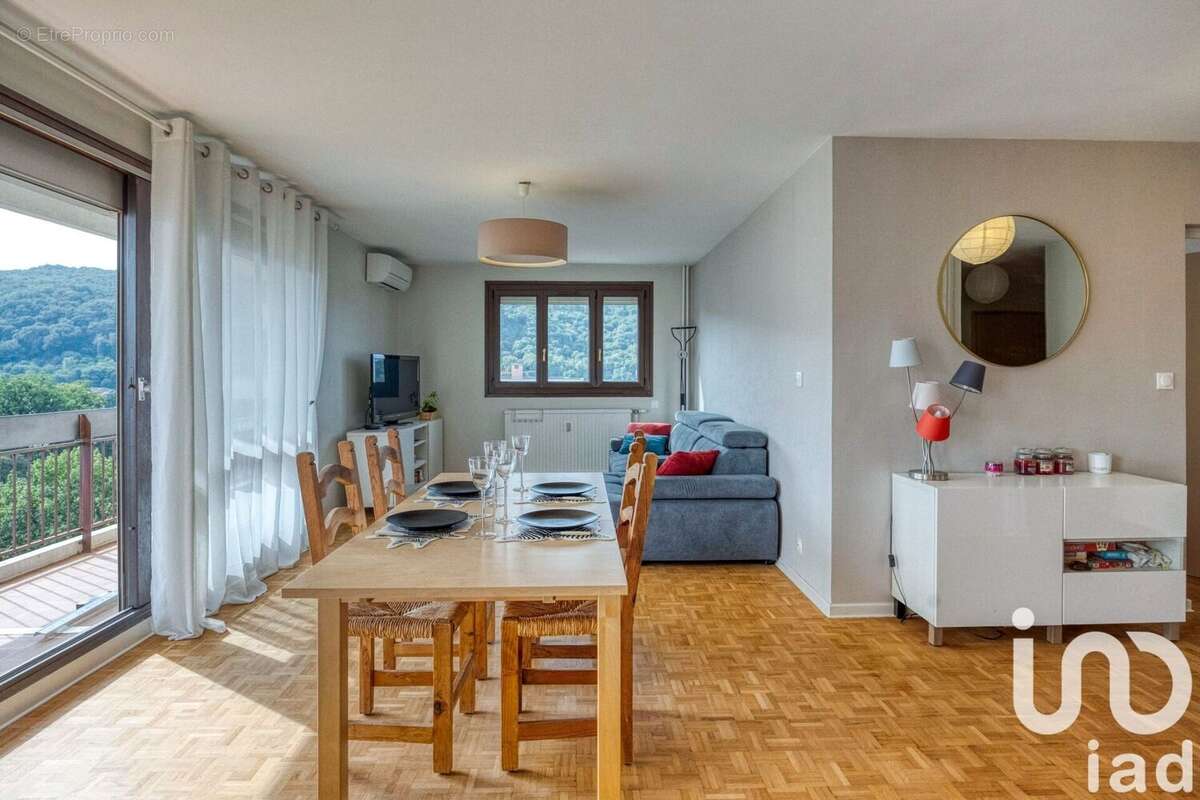 Photo 5 - Appartement à ECHIROLLES