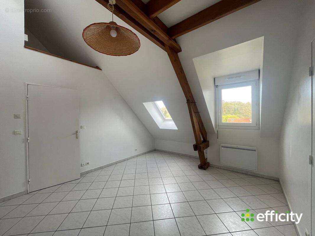 Appartement à EPERNON