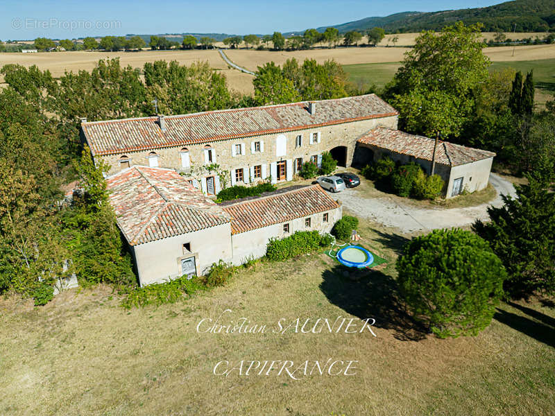 Maison à LA POMAREDE