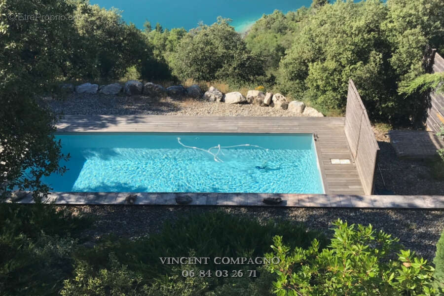 Maison à ESPARRON-DE-VERDON