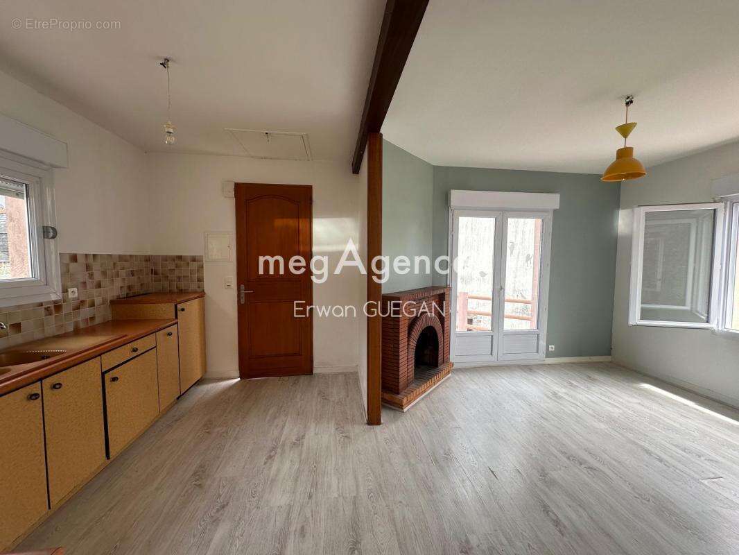 Maison à LANGOELAN
