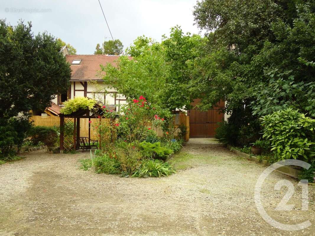 Maison à TROYES