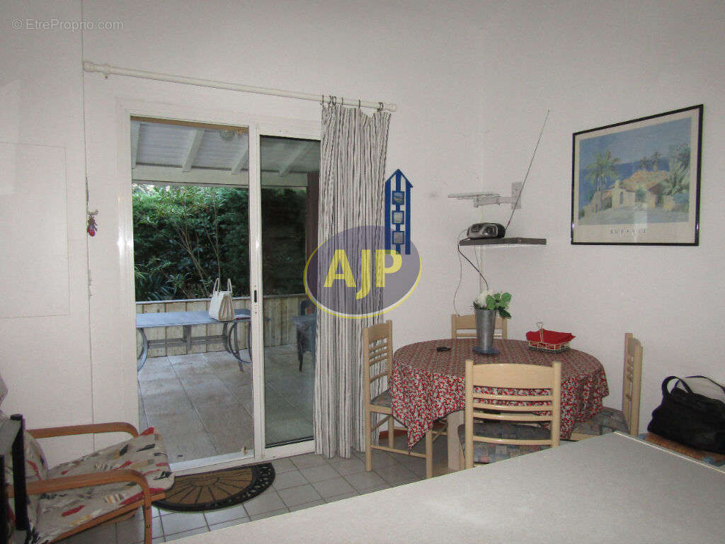 Maison à LACANAU