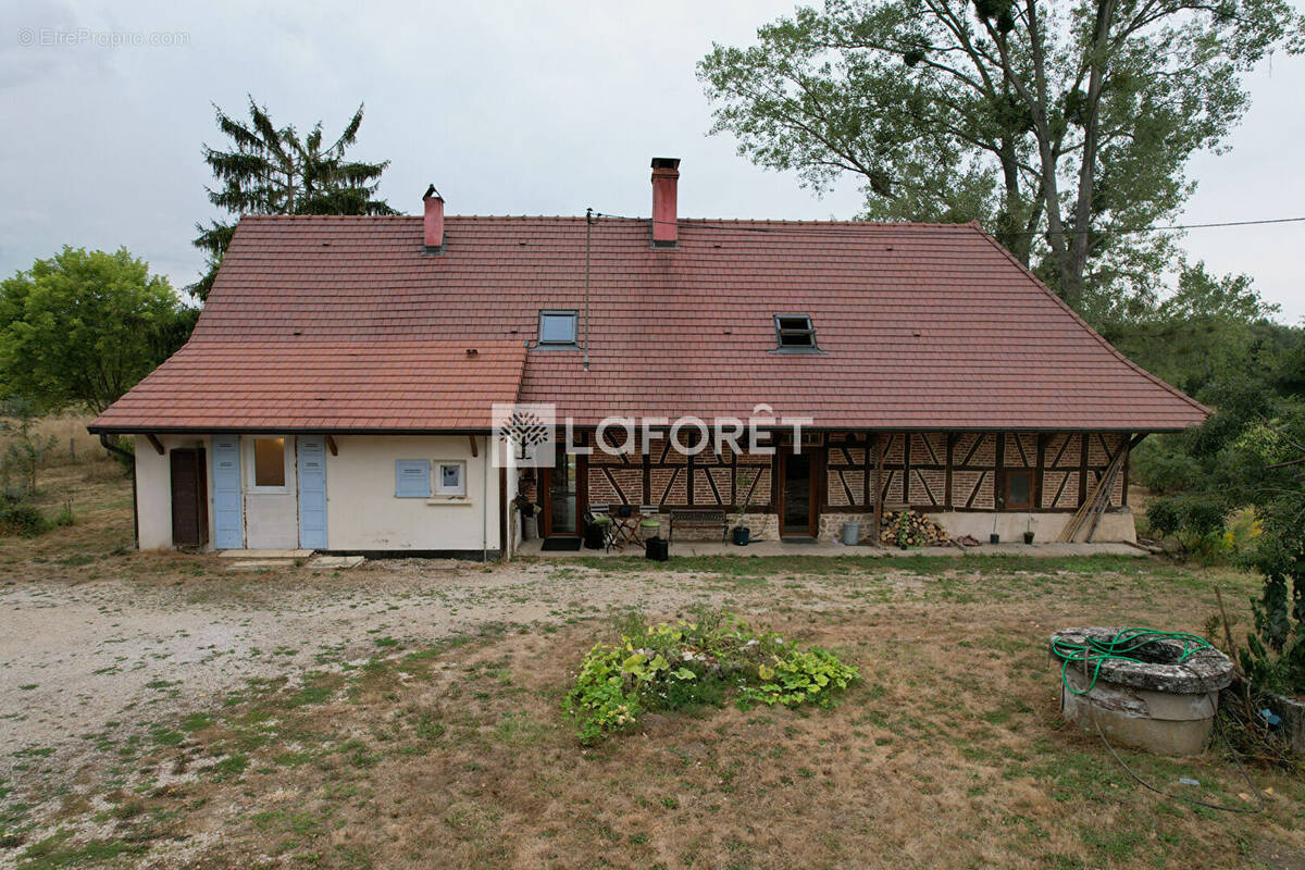 Maison à LOUHANS