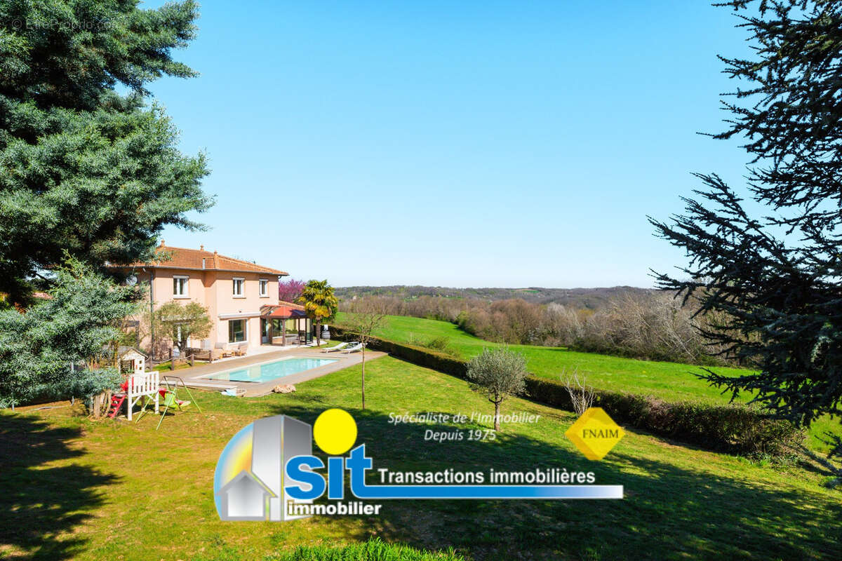 Maison à LES COTES-D&#039;AREY
