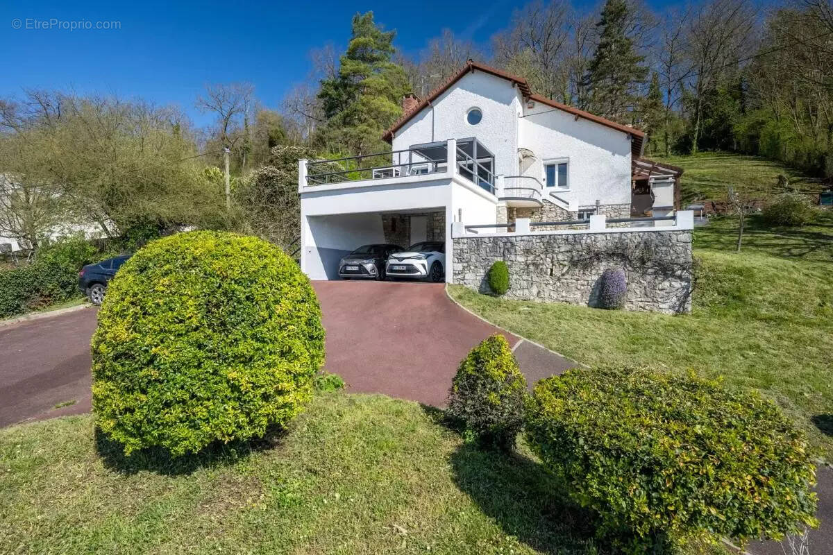 Maison à LIMAY