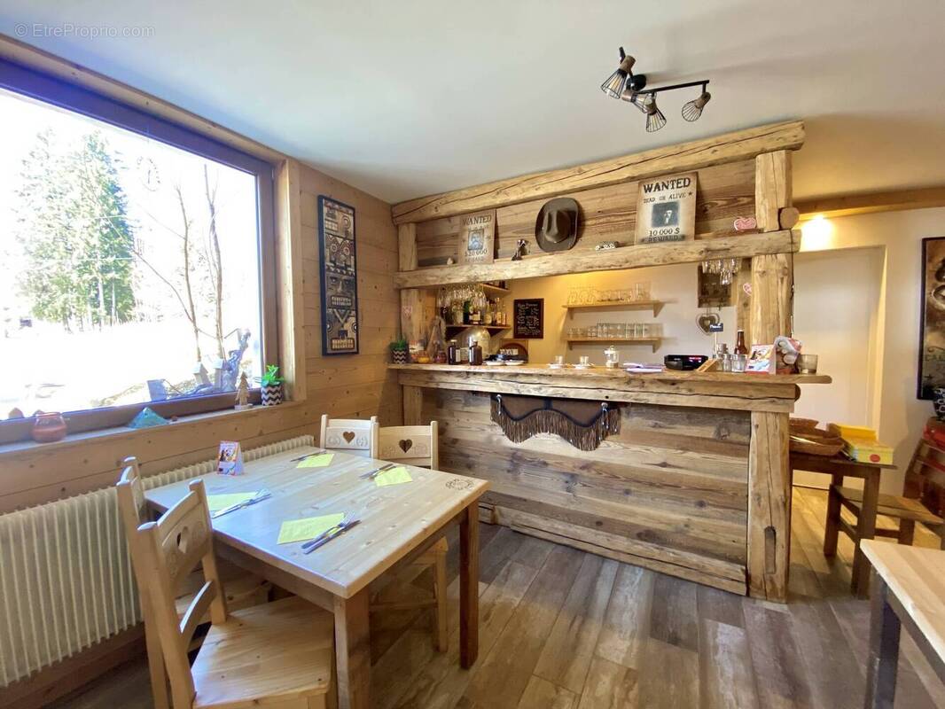 Maison à LES DESERTS