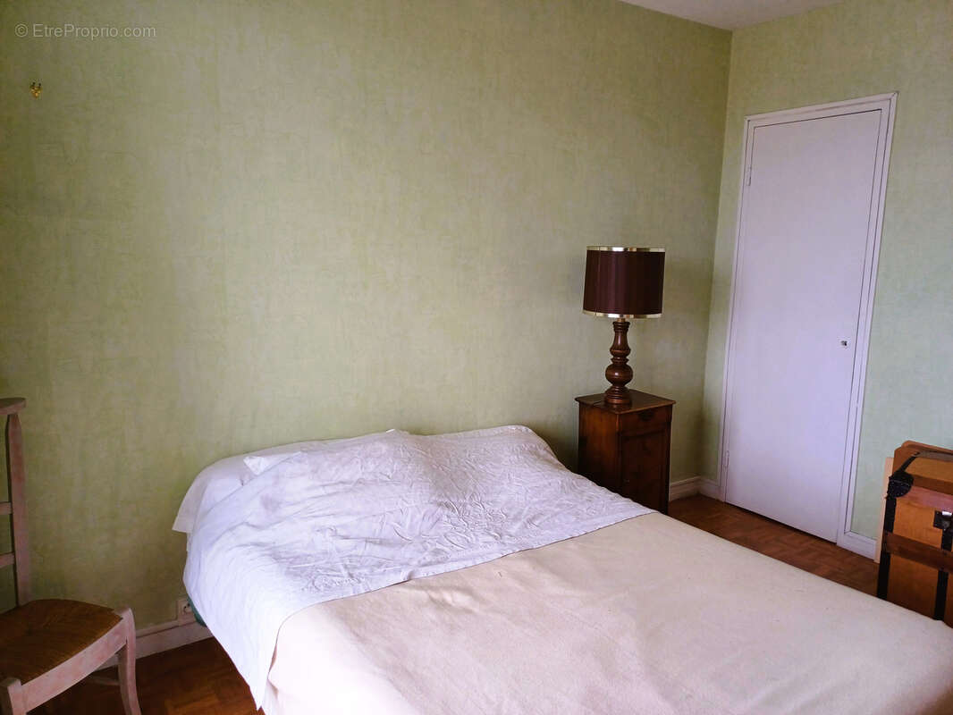 Appartement à PIERRELATTE