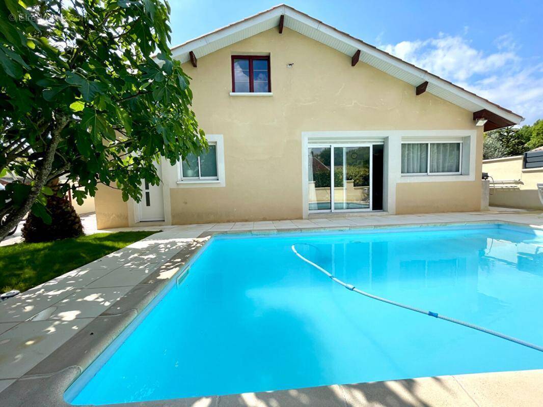 Maison à GRADIGNAN