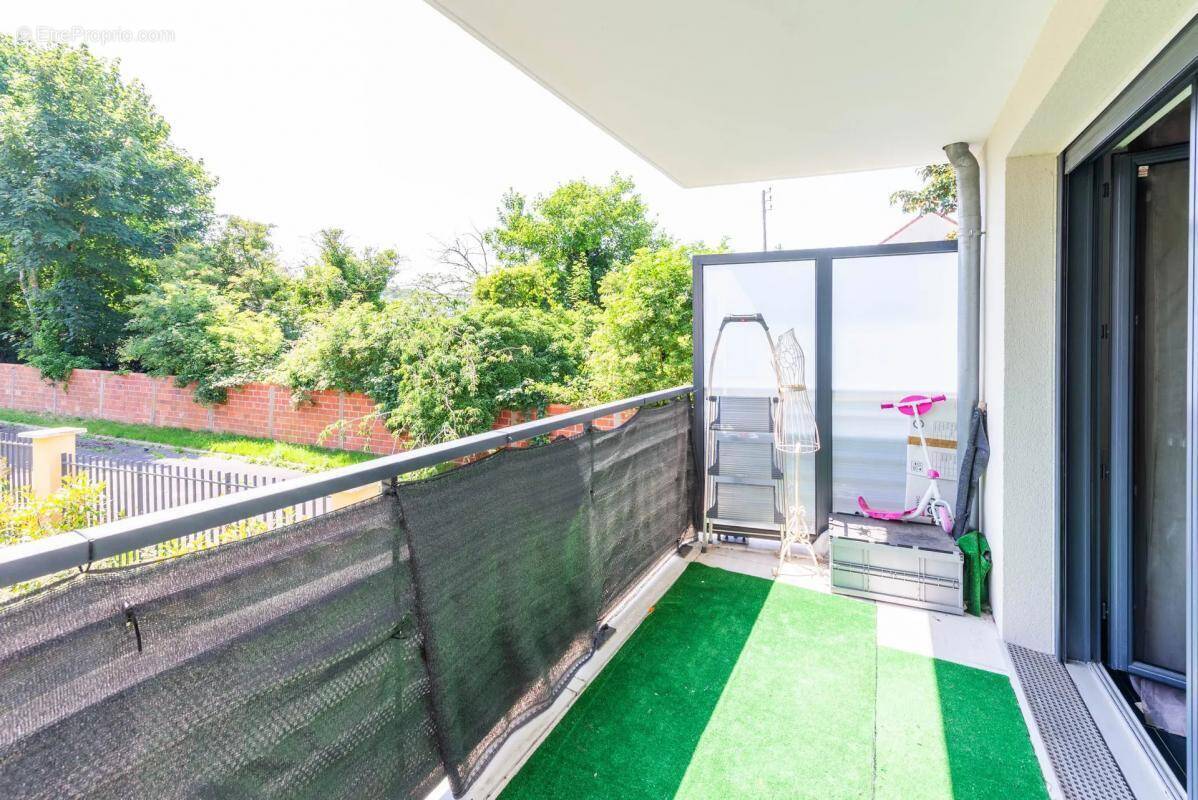 Appartement à SAINT-CYR-L&#039;ECOLE