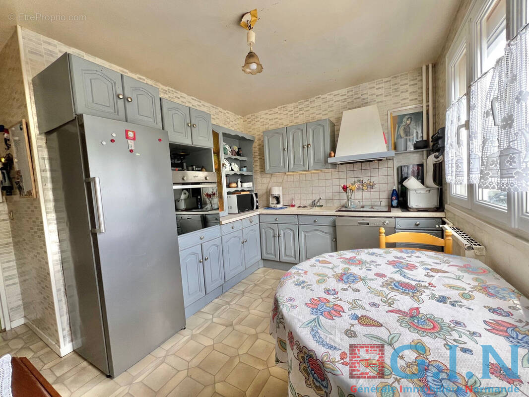 Appartement à CANTELEU