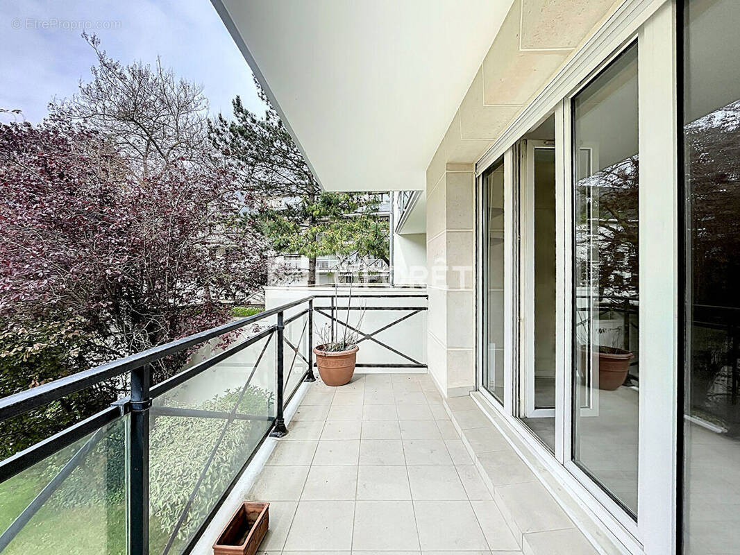 Appartement à CHATILLON
