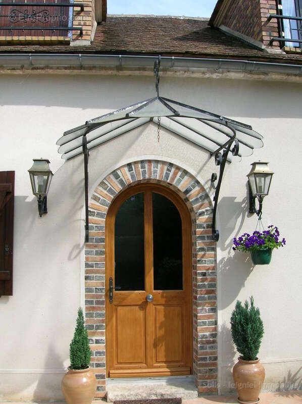Maison à FONTAINEBLEAU