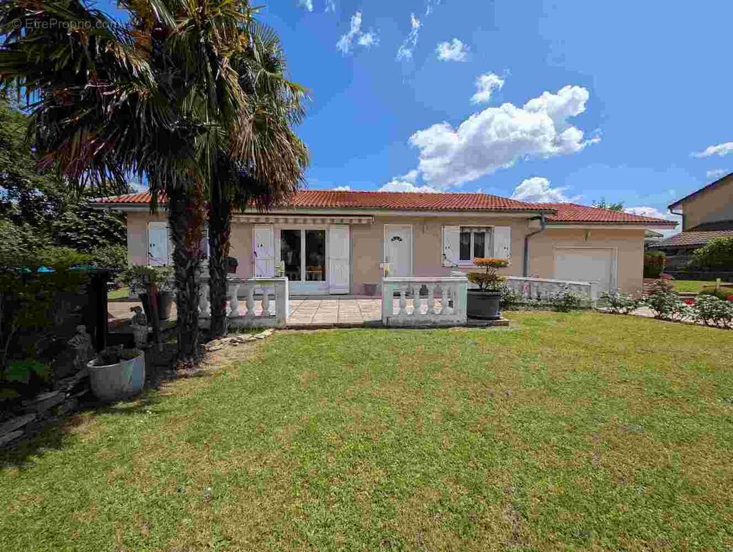 n°3 - Maison à VALENCIN