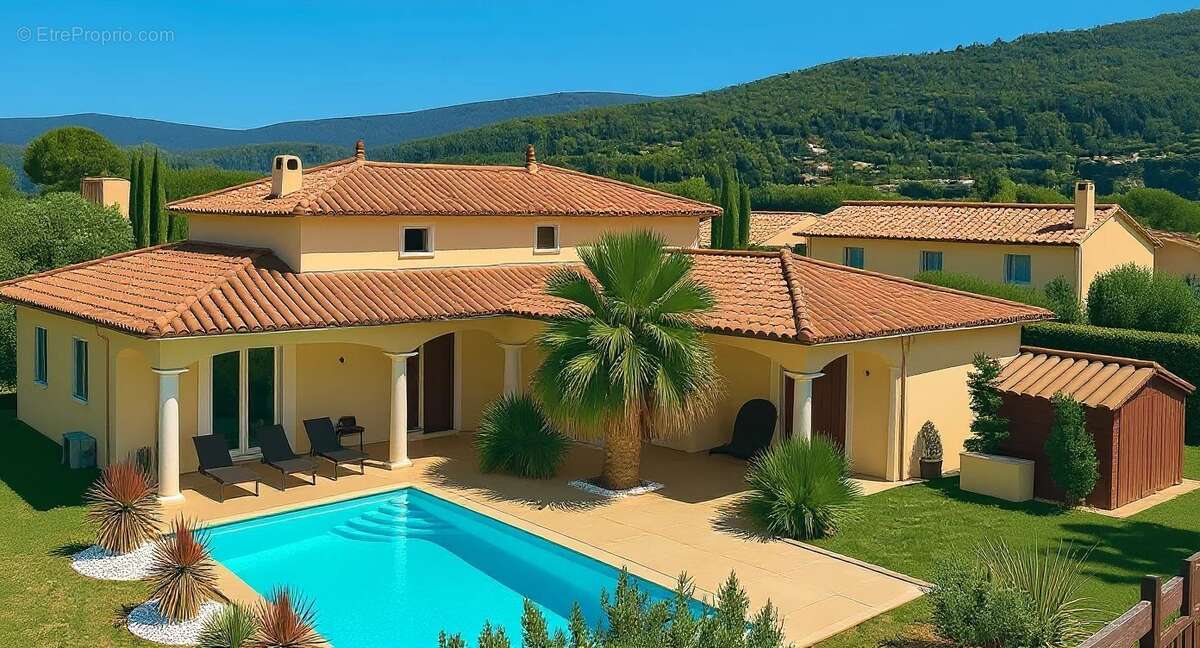 Maison à AUPS