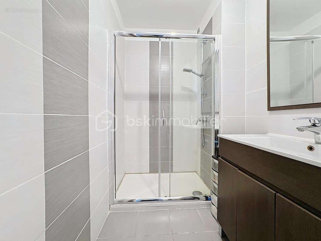 Appartement à ECHIROLLES